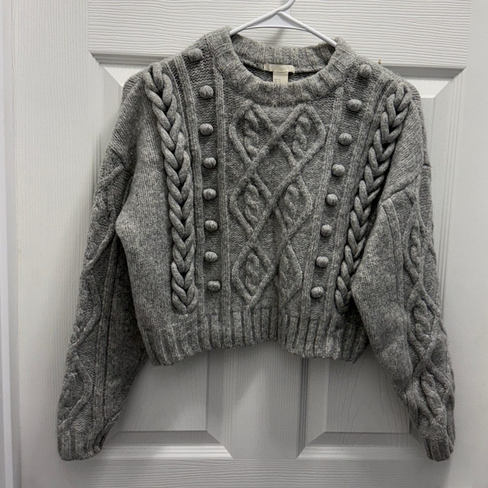 H&M Gray Textured Knit Sweater - Picture 2 of 4
